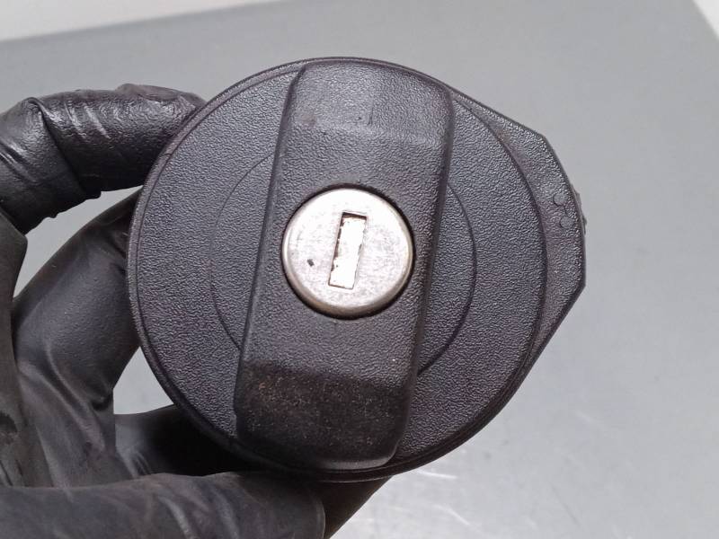 TAPON COMBUSTIBLE 1J0201553P 