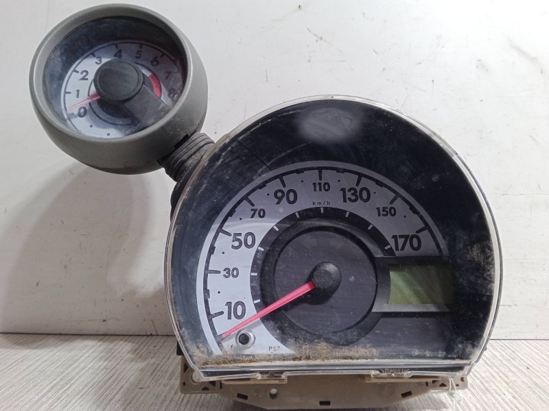 Recambio de cuadro instrumentos para toyota aygo (_b1_) 1.0 (kgb10_) referencia OEM IAM   