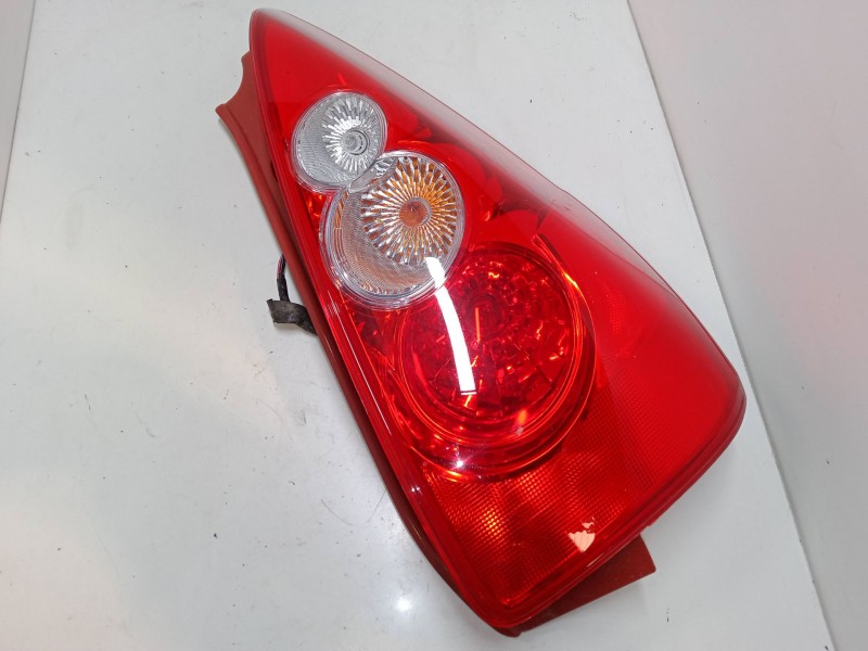 Recambio de piloto trasero derecho para mazda 5 (cr19) 2.0 cd (cr19) referencia OEM IAM    Recambio de piloto trasero derecho para mazda 5 (cr19) 2.0 cd (cr19) referencia OEM IAM