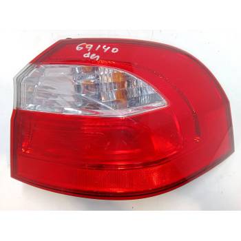 PILOTO TRASERO DERECHO 924021W2R 