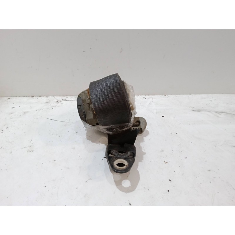 Recambio de cinturon con pretensor delantero derecho para honda civic vi fastback (ma, mb) 1.5 16v (mb3) referencia OEM IAM   