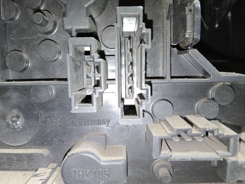 Recambio de piloto trasero derecho para volkswagen golf iii variant (1h5) 1.9 tdi referencia OEM IAM   