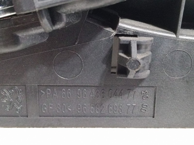 Recambio de maneta interior puerta delantera derecha para peugeot 307 cc (3b) 1.6 16v referencia OEM IAM   