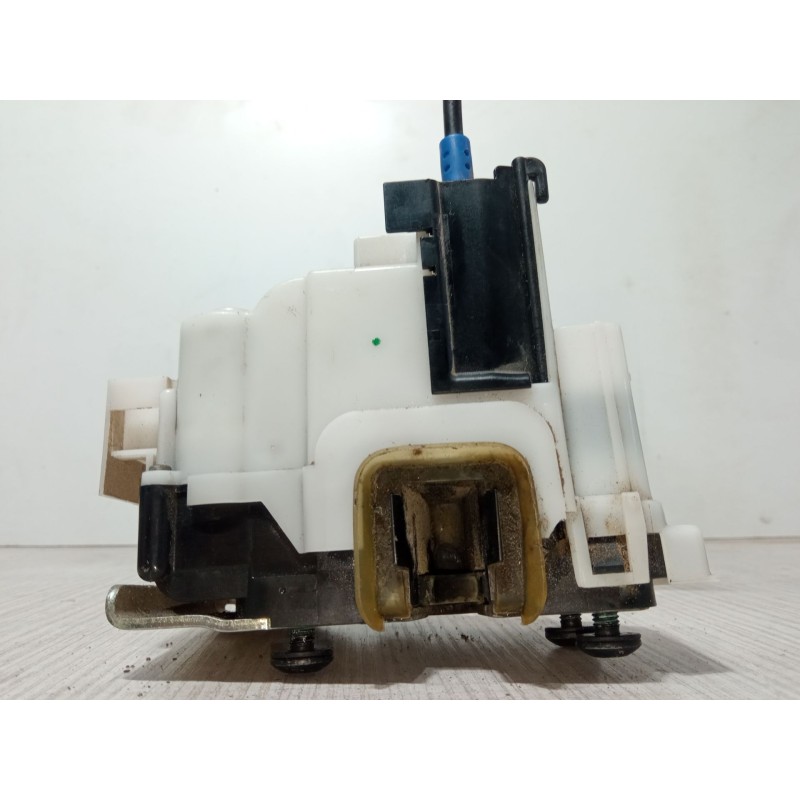 Recambio de cerradura puerta delantera derecha para fiat doblo cargo (263_) 1.3 d multijet referencia OEM IAM X15E16-6RCLSD  