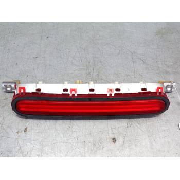 LUZ CENTRAL DE FRENO 815700F011 