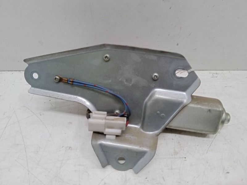 Recambio de motor limpia trasero para mazda 2 (dy) 1.4 cd referencia OEM IAM   