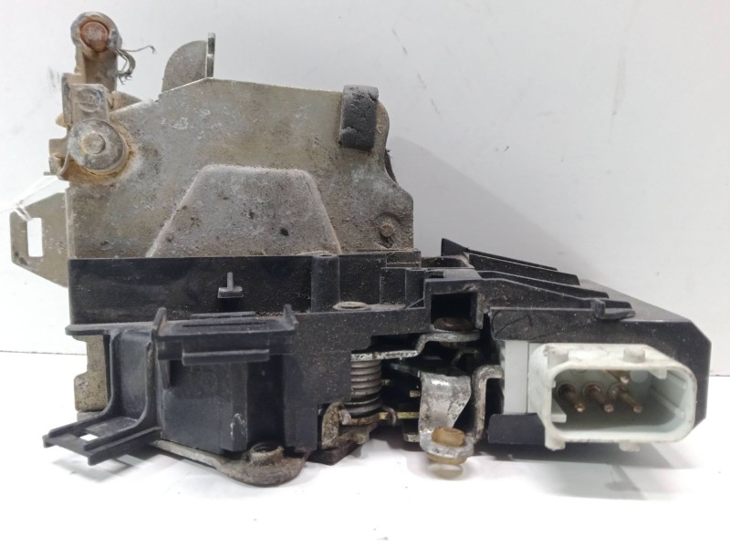 Recambio de cerradura puerta delantera derecha para bmw 5 (e39) 523 i referencia OEM IAM   