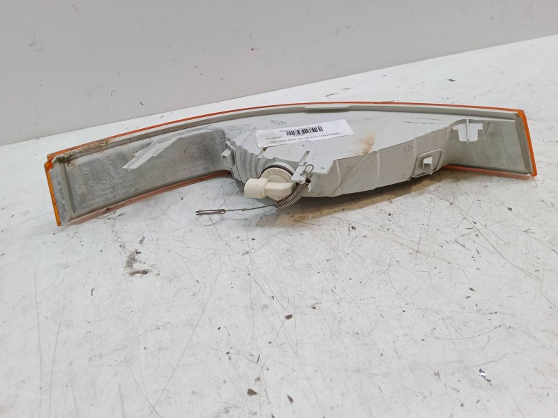 Recambio de intermitente delantero izquierdo para renault master ii furgoneta (fd) 2.5 dci 120 referencia OEM IAM   