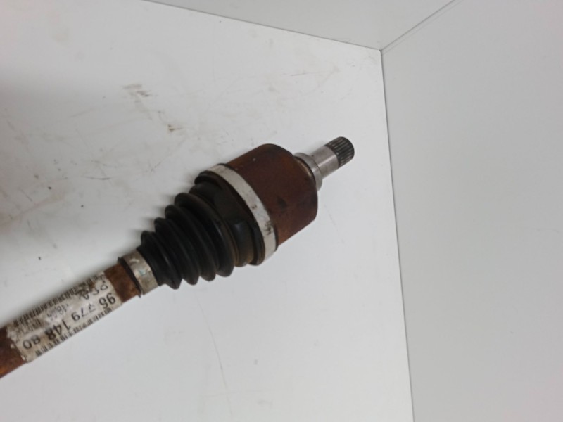 Recambio de transmision delantera izquierda para peugeot 308 ii (lb_, lp_, lw_, lh_, l3_) 1.6 hdi / bluehdi 115 referencia OEM I