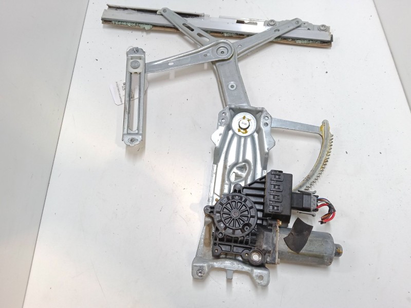 Recambio de elevalunas electrico delantero derecho para opel astra g hatchback (t98) 1.6 (f08, f48) referencia OEM IAM   
