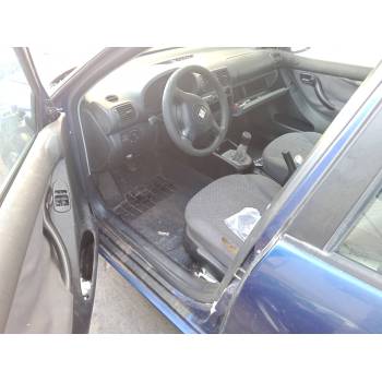 SEAT LEON (1M1)