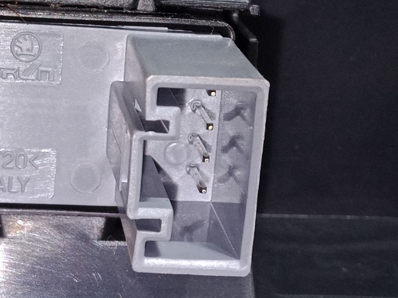 Recambio de mando elevalunas delantero derecho para seat ibiza iv (6j5, 6p1) 1.4 tdi referencia OEM IAM   