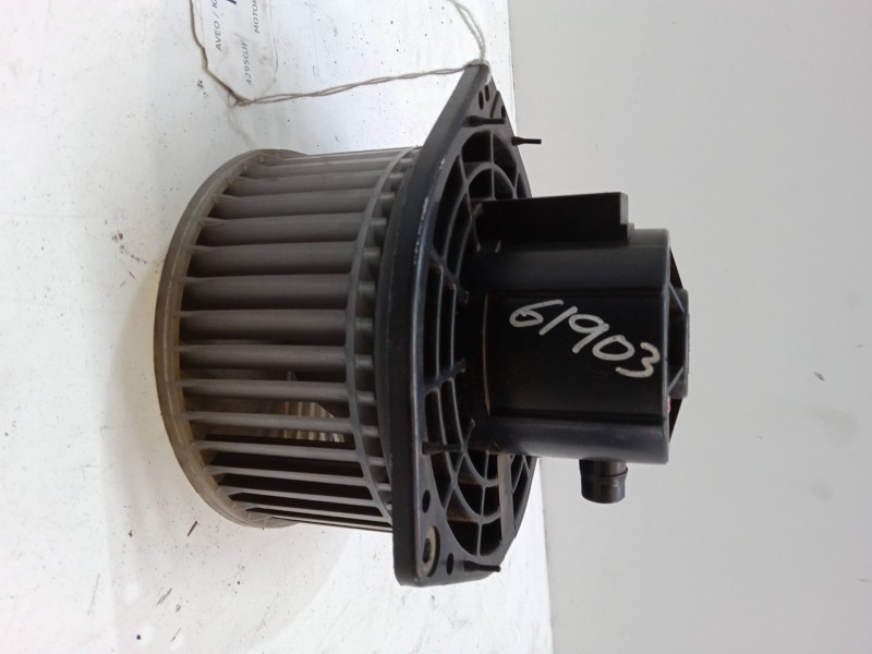 Recambio de motor calefaccion para chevrolet aveo / kalos sedán (t250, t255) 1.4 referencia OEM IAM 4051026LHD  