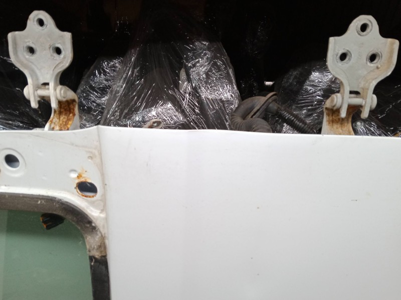 Recambio de puerta delantera derecha para renault master ii furgoneta (fd) 2.5 dci 120 referencia OEM IAM   