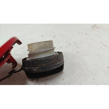 TAPA EXTERIOR COMBUSTIBLE 773500D080 