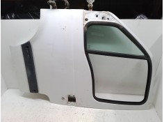 Recambio de puerta delantera izquierda para renault master ii furgoneta (fd) 2.5 dci 120 referencia OEM IAM   