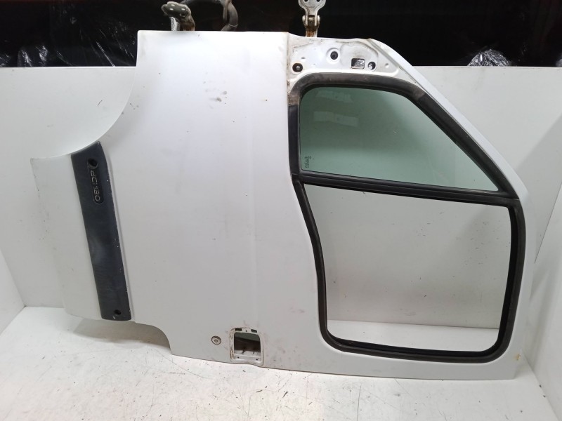 Recambio de puerta delantera izquierda para renault master ii furgoneta (fd) 2.5 dci 120 referencia OEM IAM   