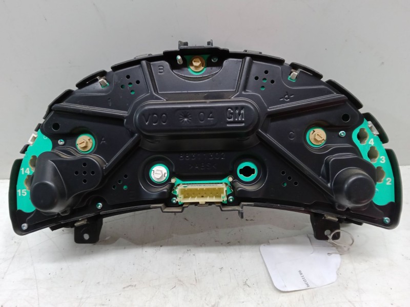 Recambio de cuadro instrumentos para opel corsa c (x01) 1.2 twinport (f08, f68) referencia OEM IAM 13173350WD 110008988029 