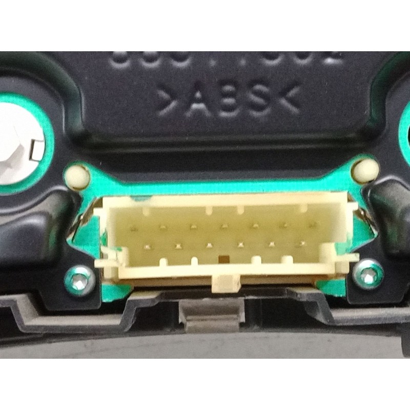 Recambio de cuadro instrumentos para opel corsa c (x01) 1.2 twinport (f08, f68) referencia OEM IAM 13173350WD 110008988029 