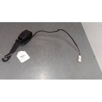 ANCLAJE CINTURON DELANTERO IZQUIERDO 