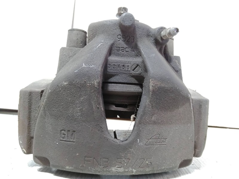 Recambio de pinza freno delantera izquierda para opel zafira b furgoneta/monovolumen (a05) 1.9 cdti van (m75) referencia OEM IAM