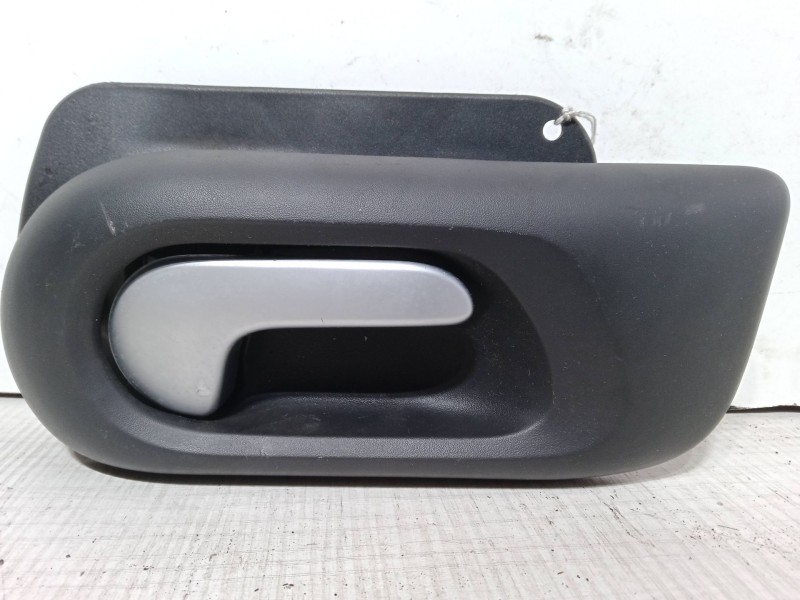 Recambio de maneta interior puerta trasera derecha para opel corsa c (x01) 1.3 cdti (f08, f68) referencia OEM IAM 13110963 31605