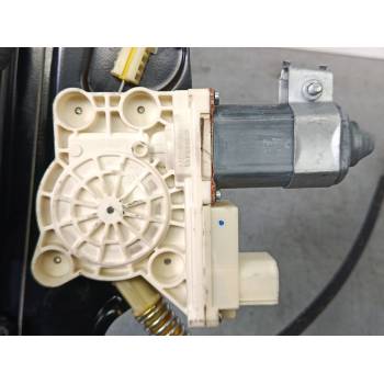 ELEVALUNAS ELECTRICO DELANTERO DERECHO 