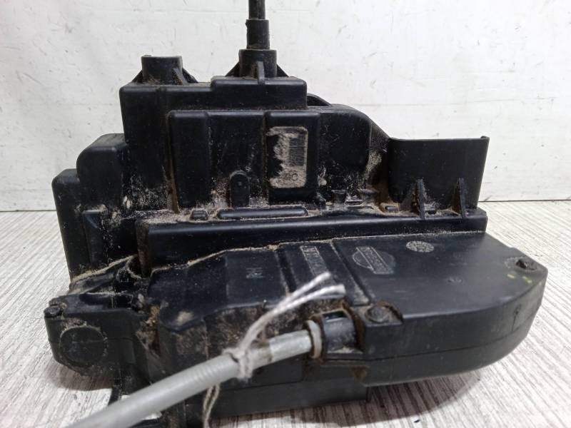 CERRADURA PUERTA DELANTERA DERECHA 