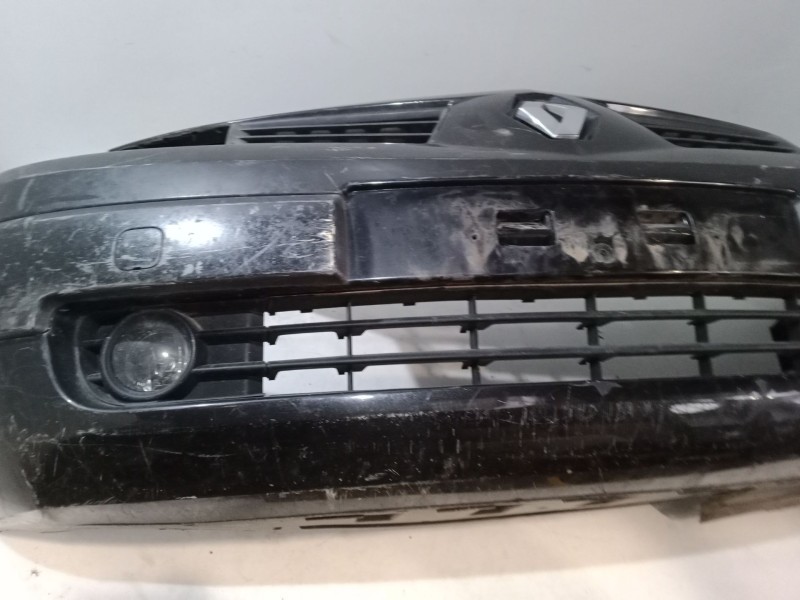 Recambio de paragolpes delantero para renault megane ii (bm0/1_, cm0/1_) 1.6 16v (bm0c, cm0c) referencia OEM IAM   