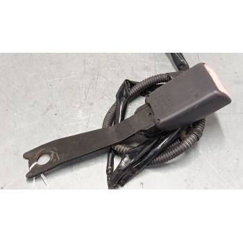 ANCLAJE CINTURON DELANTERO IZQUIERDO 