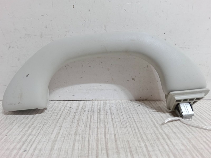 Recambio de asidero del derecho para seat ibiza iv (6j5, 6p1) 1.4 tdi referencia OEM IAM   