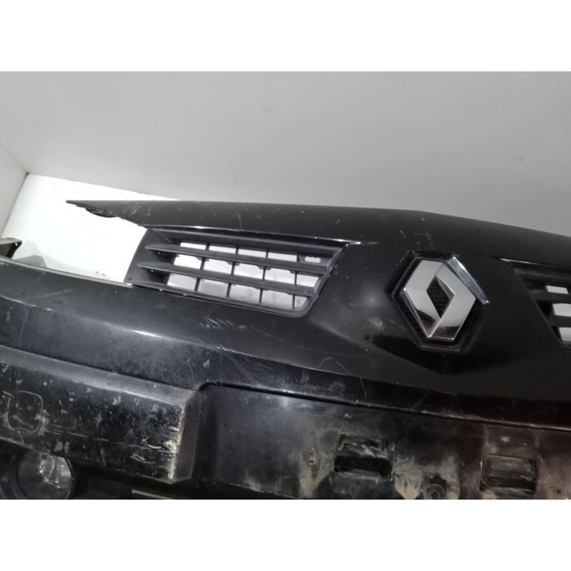Recambio de paragolpes delantero para renault megane ii (bm0/1_, cm0/1_) 1.6 16v (bm0c, cm0c) referencia OEM IAM   