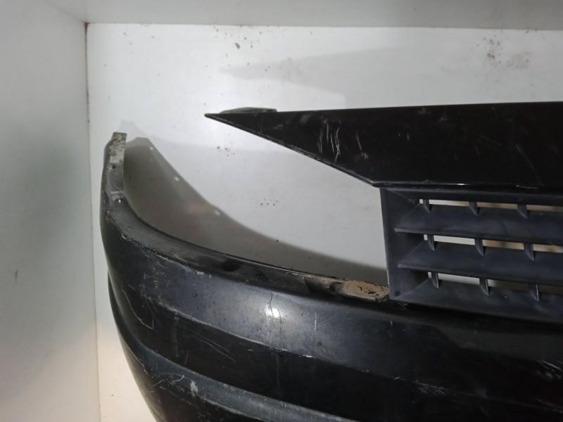 Recambio de paragolpes delantero para renault megane ii (bm0/1_, cm0/1_) 1.6 16v (bm0c, cm0c) referencia OEM IAM   