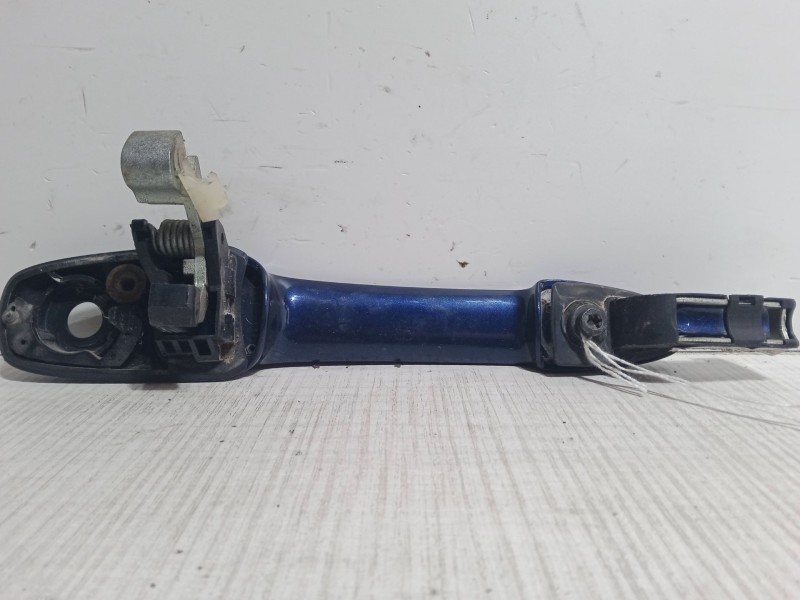 Recambio de maneta exterior puerta delantera izquierda para mazda 2 (dy) 1.4 cd referencia OEM IAM   