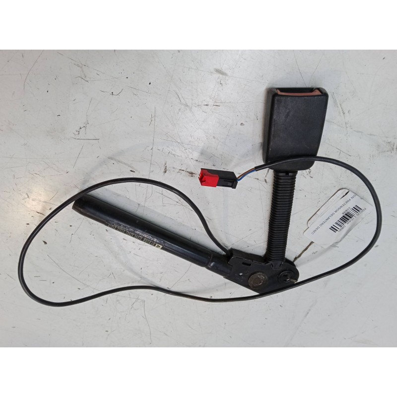 Recambio de anclaje con pretensor delantero derecho para ford focus i (daw, dbw) 1.8 tdci referencia OEM IAM   