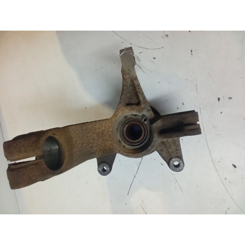 Recambio de mangueta delantera derecha para renault scénic ii (jm0/1_) 1.5 dci (jm02, jm13) referencia OEM IAM   