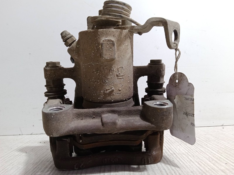 Recambio de pinza freno trasera derecha para opel zafira b furgoneta/monovolumen (a05) 1.9 cdti van (m75) referencia OEM IAM   