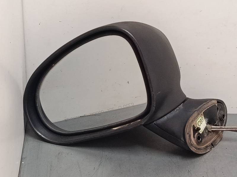 RETROVISOR IZQUIERDO 