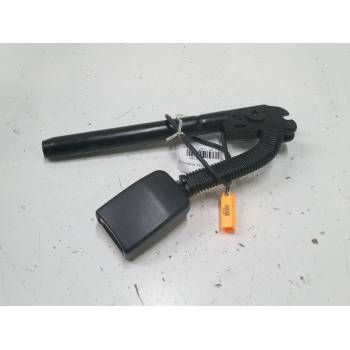 ANCLAJE CINTURON DELANTERO IZQUIERDO 