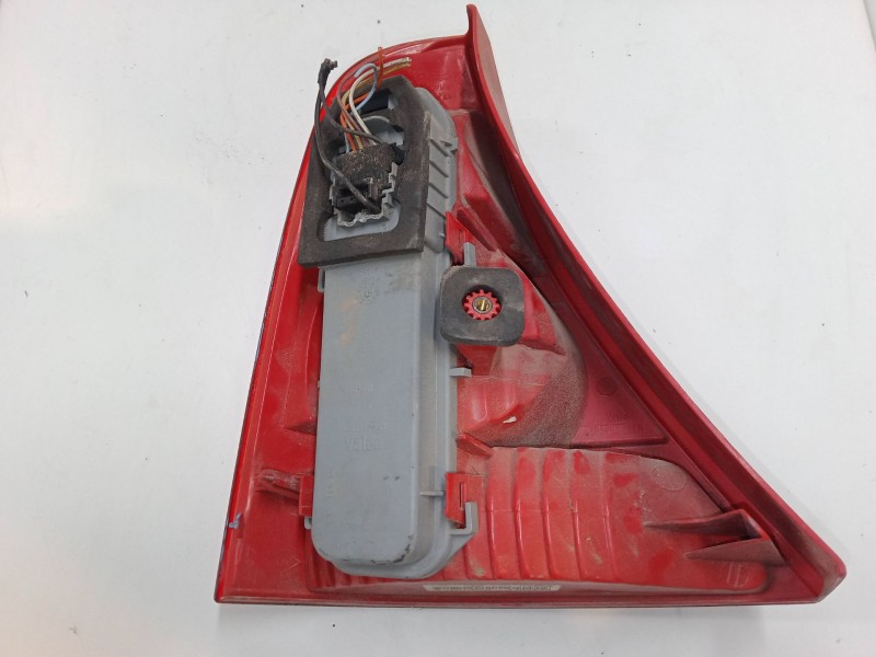 Recambio de piloto trasero derecho para renault clio ii (bb_, cb_) 1.2 (bb0a, bb0f, bb10, bb1k, bb28, bb2d, bb2h, cb0a,... refer