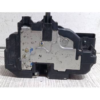 CERRADURA PUERTA DELANTERA IZQUIERDA 