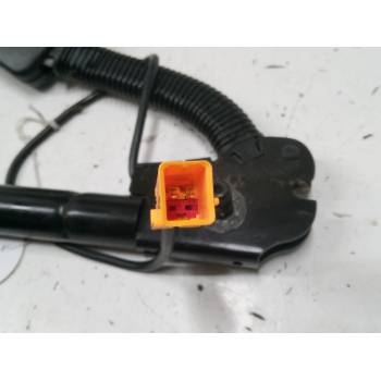 ANCLAJE CINTURON DELANTERO IZQUIERDO 