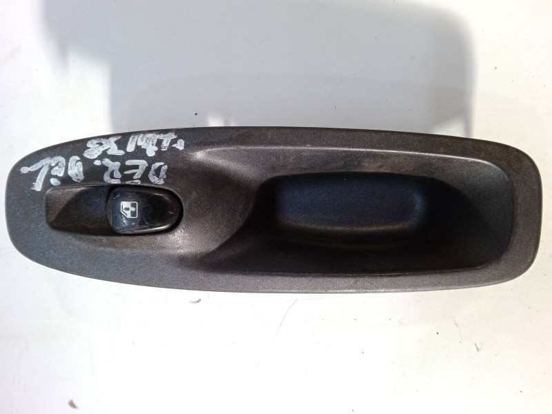 Recambio de mando elevalunas delantero derecho para hyundai accent ii (lc) 1.3 referencia OEM IAM   
