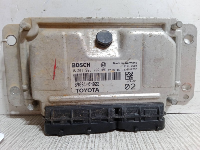 Recambio de centralita motor uce para toyota aygo (_b1_) 1.0 (kgb10_) referencia OEM IAM 896610H022 1KRFE 0261208702