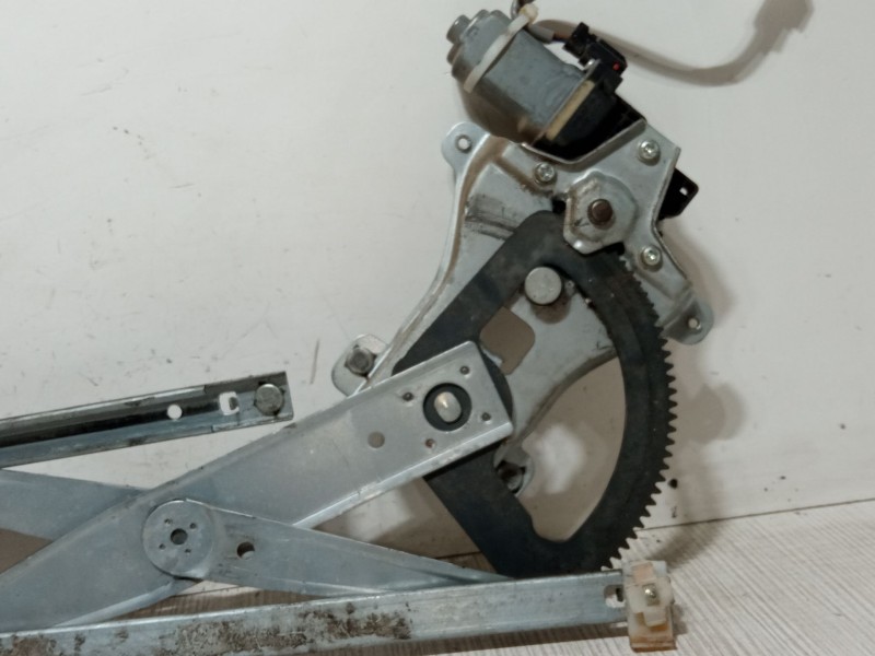 Recambio de elevalunas electrico delantero derecho para chevrolet aveo / kalos hatchback (t250, t255) 1.2 referencia OEM IAM   
