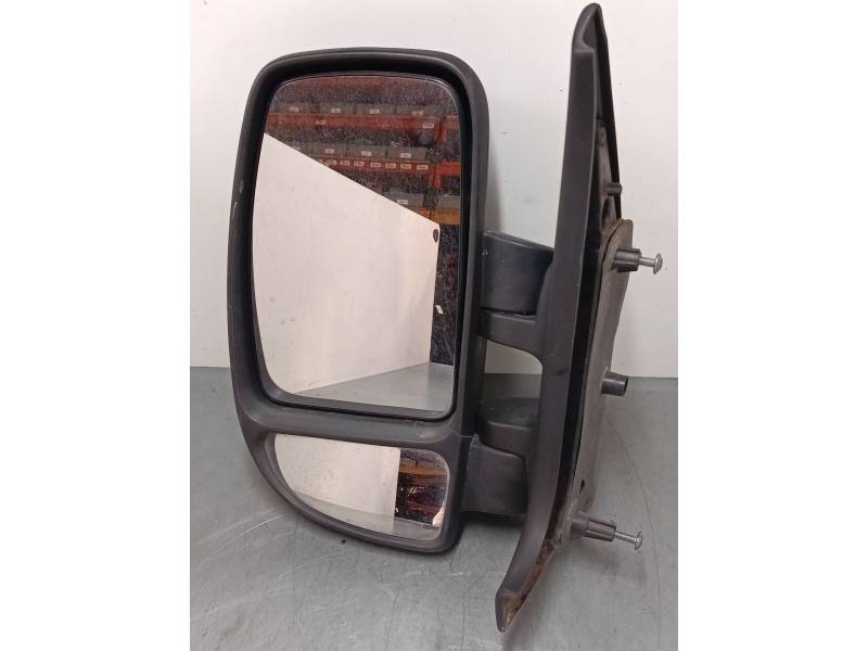 RETROVISOR IZQUIERDO 