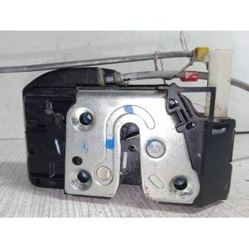 CERRADURA PUERTA DELANTERA IZQUIERDA 