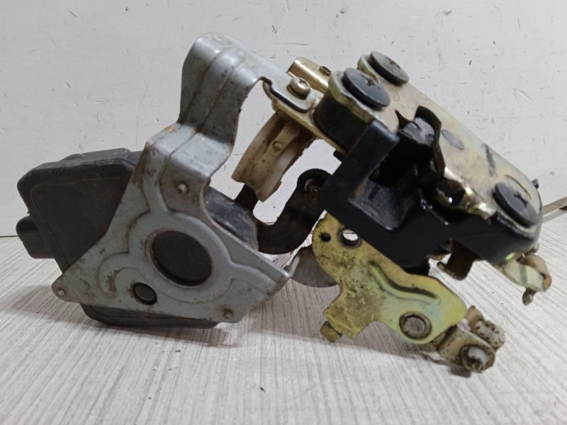 Recambio de cerradura puerta delantera izquierda para kia rio i hatchback (dc) 1.3 referencia OEM IAM   