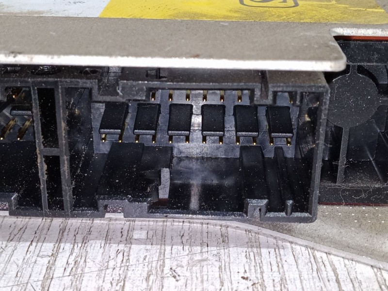 Recambio de centralita airbag para toyota aygo (_b1_) 1.0 (kgb10_) referencia OEM IAM 891700H050  212388105