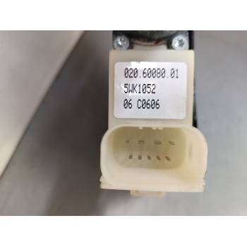 ELEVALUNAS ELECTRICO TRASERO DERECHO 